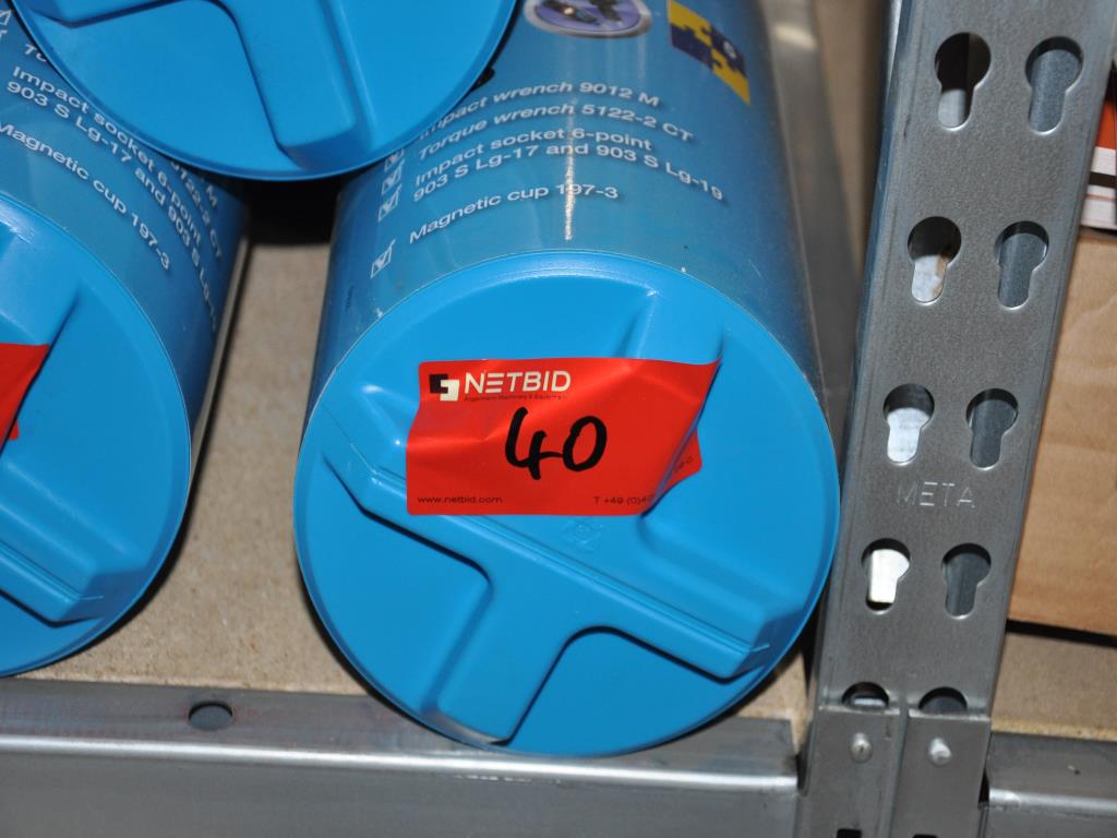 Machines, tools, merchandise / workshop equipment of the automobile sector / <br>tyre service-5